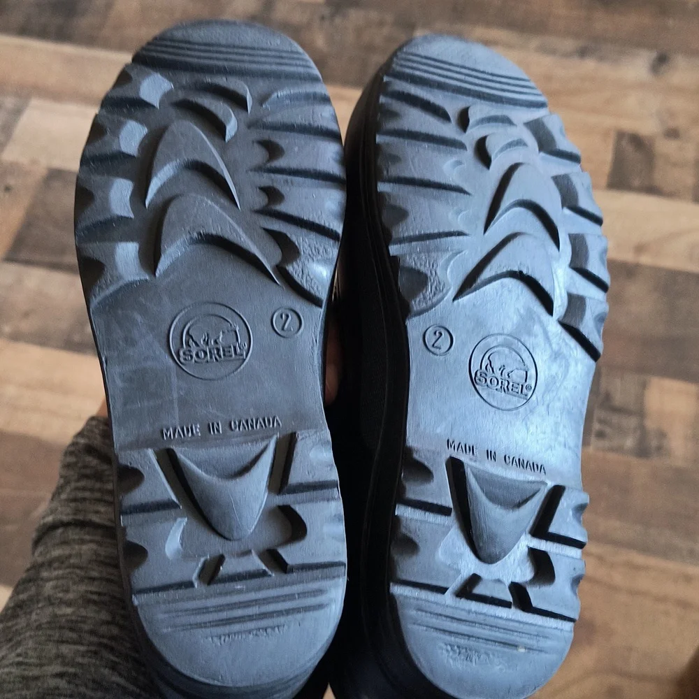 Sorel Chariot Blue Black Insulated Winter Snow Boots Sz 2 Kids